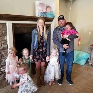 Meet your Posher, Torry